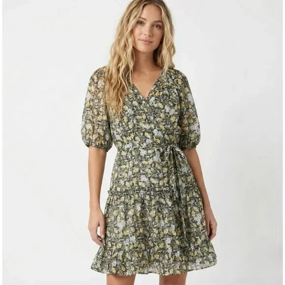 NWT Current Air M Gray Floral Wrap Dress Ruffle Mini V-Neck Puff Sleeve Cottage - Picture 1 of 9